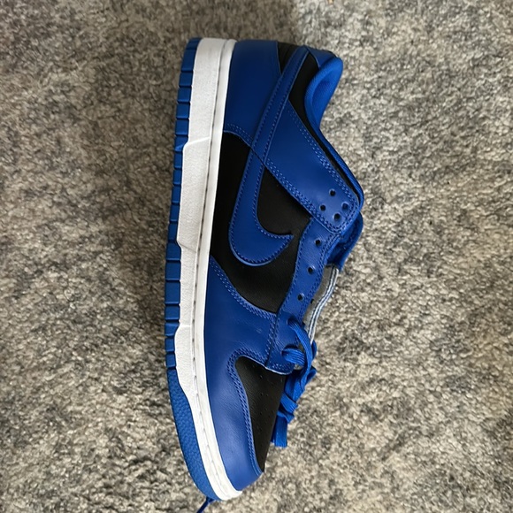 Nike dunk low retro size 10.5 to sell. Price is negociable. - Picture 5 of 5